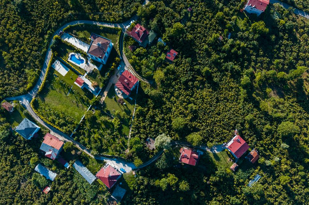 Century 21'den Efirli'de Eşi Benzeri Olmayan Satılık Malikane..