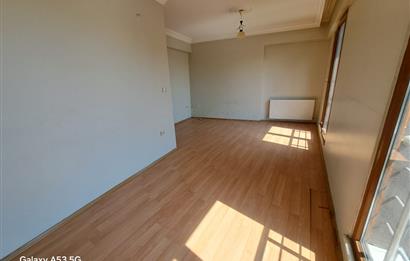 Kadıköy Hasanpaşa Teraslı Balkonlu 2 Banyo Asansörlü 3+1 Dubleks