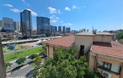 Kadıköy Hasanpaşa Teraslı Balkonlu 2 Banyo Asansörlü 3+1 Dubleks