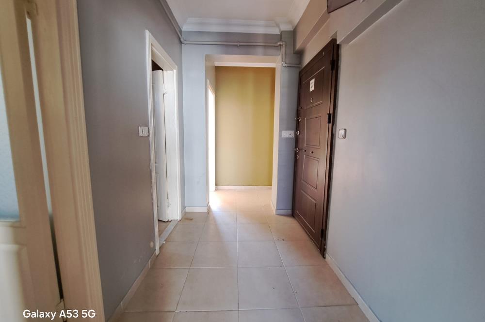Kadıköy Hasanpaşa Teraslı Balkonlu 2 Banyo Asansörlü 3+1 Dubleks