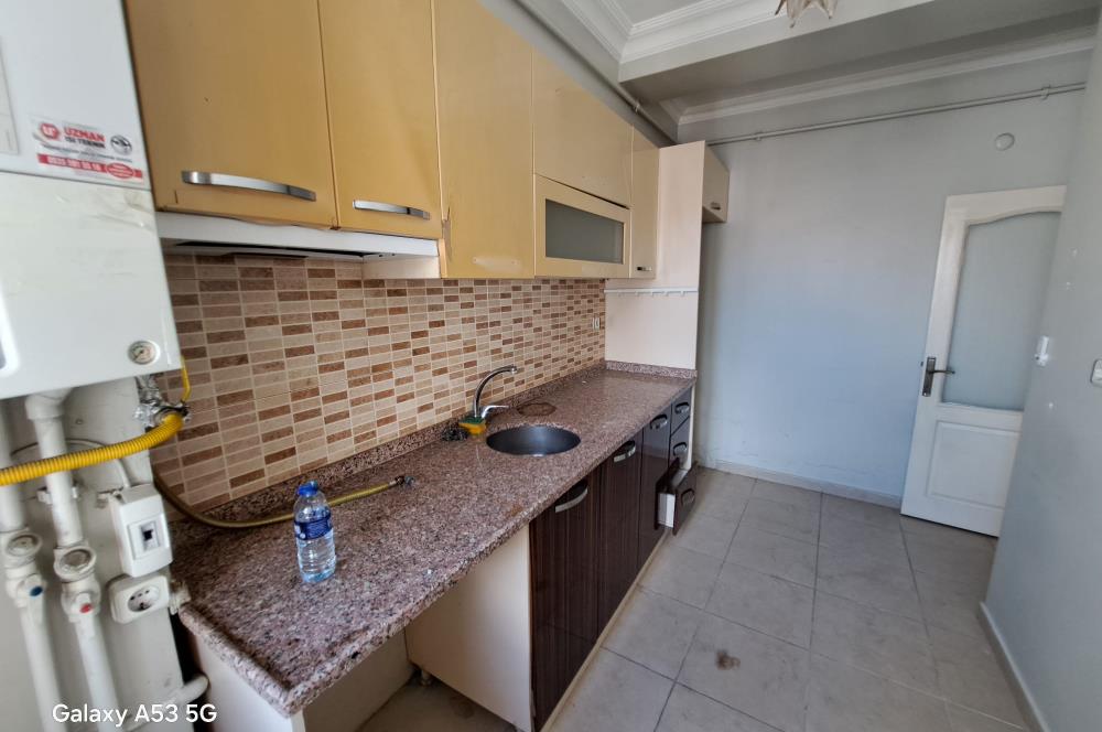Kadıköy Hasanpaşa Teraslı Balkonlu 2 Banyo Asansörlü 3+1 Dubleks
