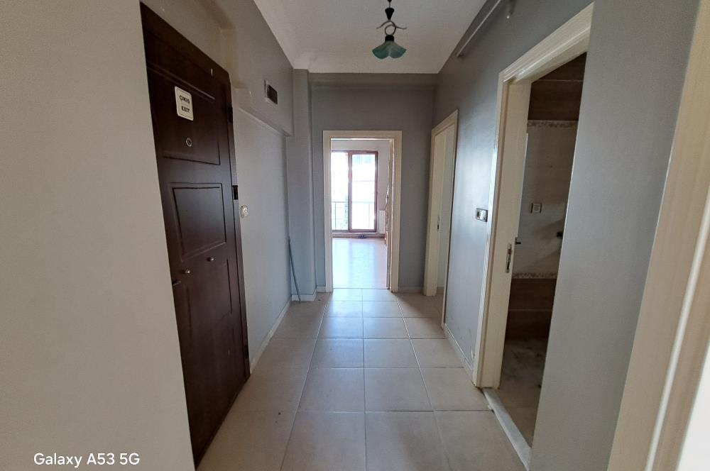 Kadıköy Hasanpaşa Teraslı Balkonlu 2 Banyo Asansörlü 3+1 Dubleks