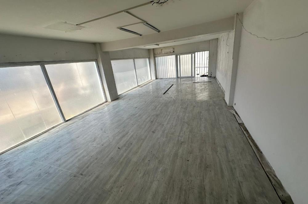 EMİNÖNÜ KÜÇÜKPAZAR'DA KOMPLE BİNA(275 M2) İBN HALDUN ÜNV.KARŞISI