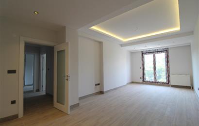 ACIBADEM’DE ÖZEL YAPIM SIFIR YEŞİLE BAKAN OTOPARKLI SATILIK DUBLEKS DAİRE