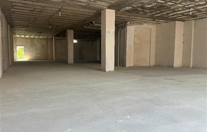 Century 21'den Kumbaşında Kiralık 450 m² Ticari Alan.