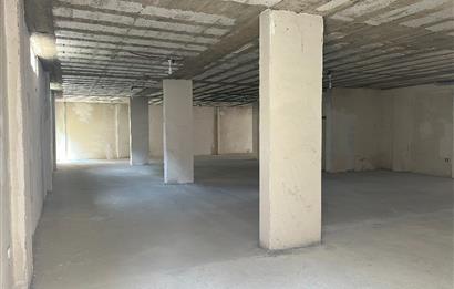 Century 21'den Kumbaşında Kiralık 450 m² Ticari Alan.