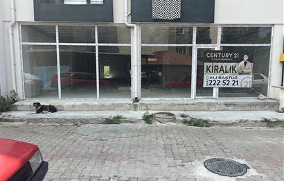 Century 21'den Kumbaşında Kiralık 450 m² Ticari Alan.