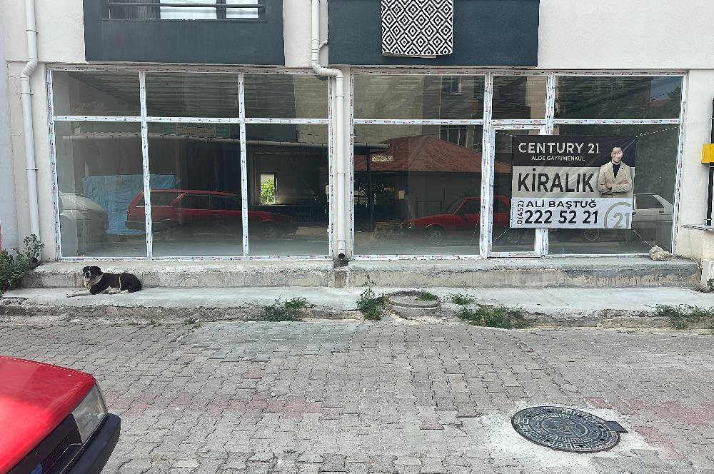 Century 21'den Kumbaşında Kiralık 450 m² Ticari Alan.