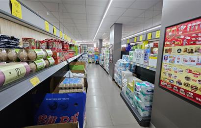 Century 21'den Kurumsal Kiracılı Satılık 500m² İş Yeri..