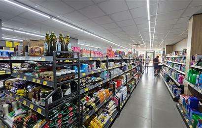 Century 21'den Kurumsal Kiracılı Satılık 500m² İş Yeri..
