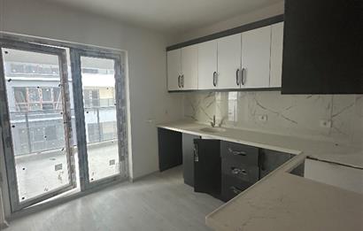 MAMAK – FAHRİ KORUTÜRK MAHALLESİNDE SIFIR, OTURUMA HAZIR 3+1 DAİRE