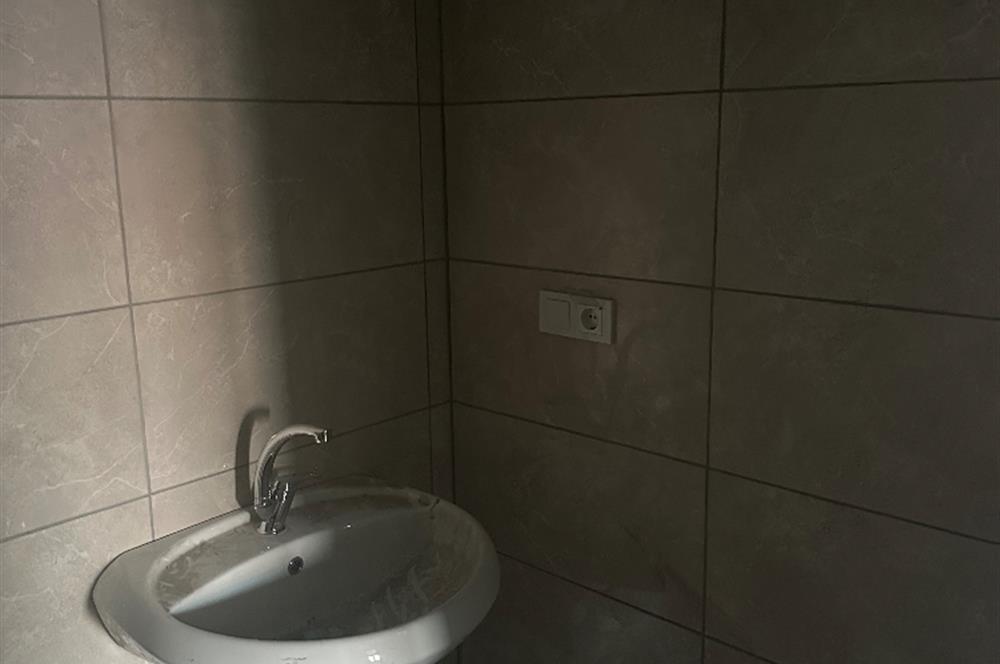 MAMAK – FAHRİ KORUTÜRK MAHALLESİNDE SIFIR, OTURUMA HAZIR 3+1 DAİRE
