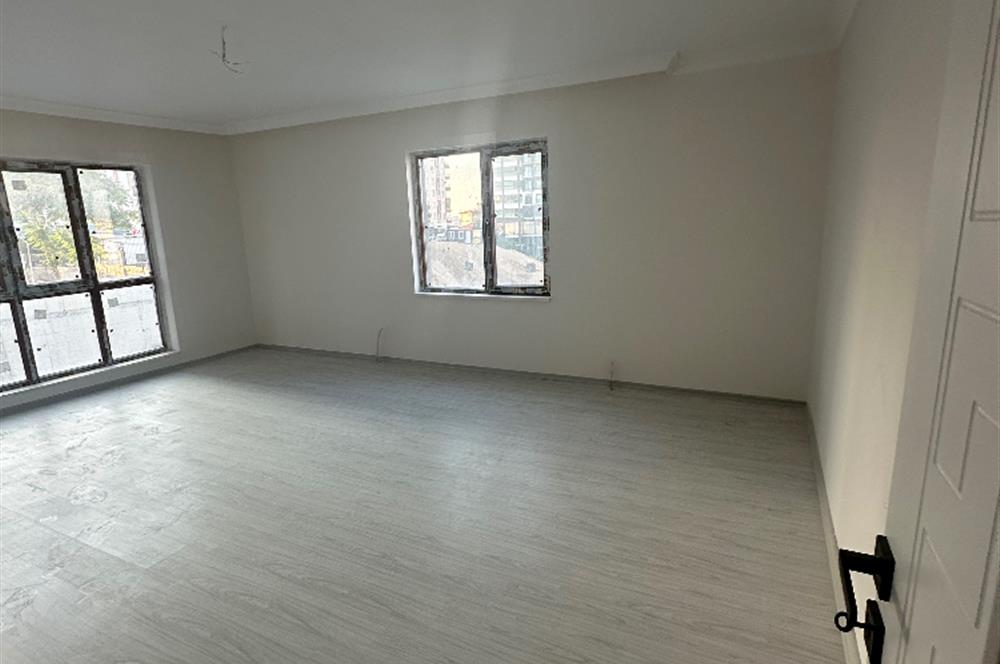 MAMAK – FAHRİ KORUTÜRK MAHALLESİNDE SIFIR, OTURUMA HAZIR 3+1 DAİRE