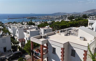 YATIRIM FIRSATIDIR! Deniz - Adalar ve Marina Manzaralı Satılık 3 Katlı Teraslı - Bahçeli Müstakil Bina