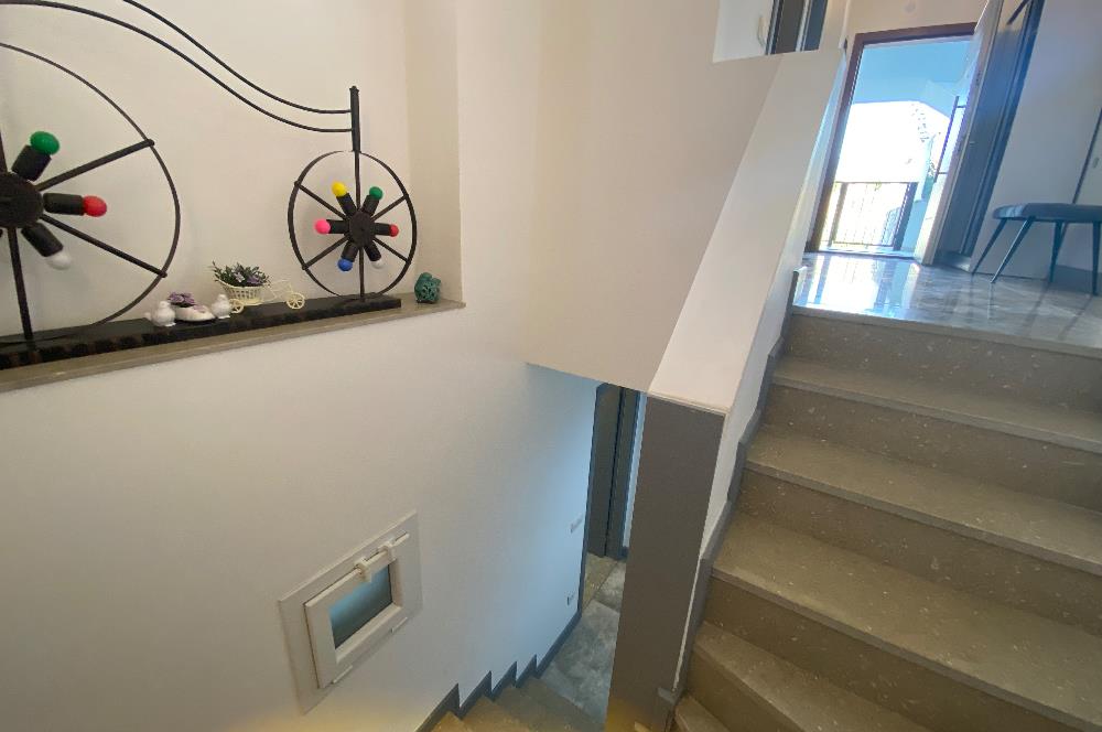 Ortakent Merkezde Kiralık Müstakil Bahçeli 3+1 Eşyalı Bahçe Dubleksi