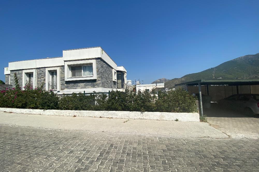Ortakent Merkezde Kiralık Müstakil Bahçeli 3+1 Eşyalı Bahçe Dubleksi
