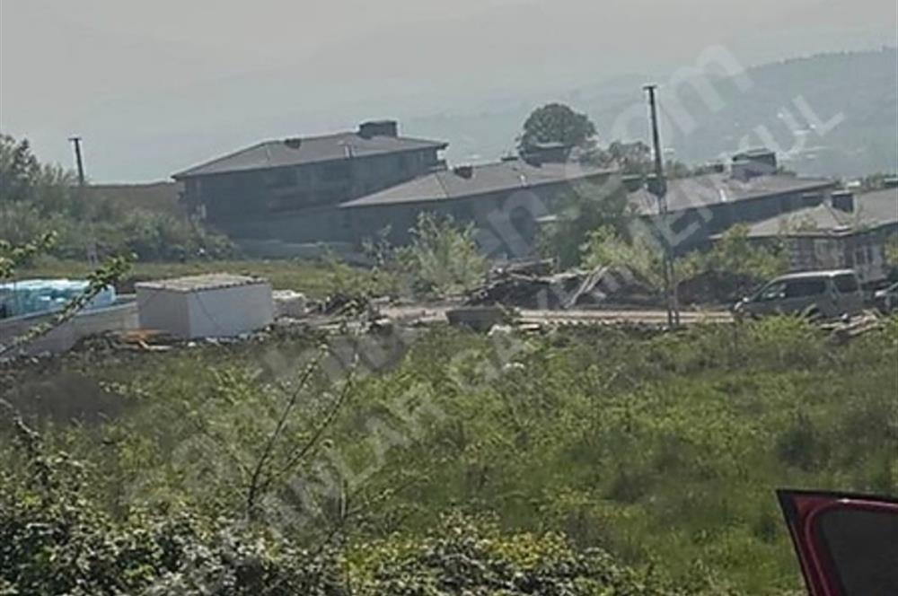 YALOVA KADIKÖY'DE GENİŞ İNŞAAT ALANINA SAHİP BENZERSİZ ARSA