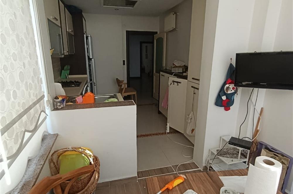 Büyükçekmece’de Sahile 1 Dakika Havuzlu Daire