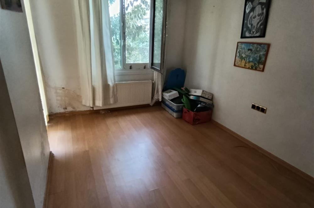 Büyükçekmece’de Sahile 1 Dakika Havuzlu Daire