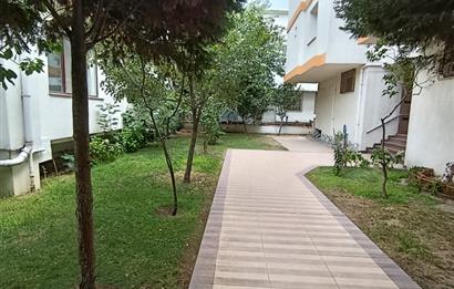 Büyükçekmece’de Sahile 1 Dakika Havuzlu Daire