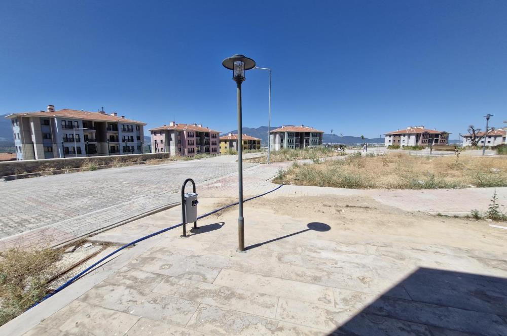 İZMİR KEMALPAŞA ÇAMBEL TOKİ 3 KATLI KÖŞE BAŞI 120M2 DÜKKAN