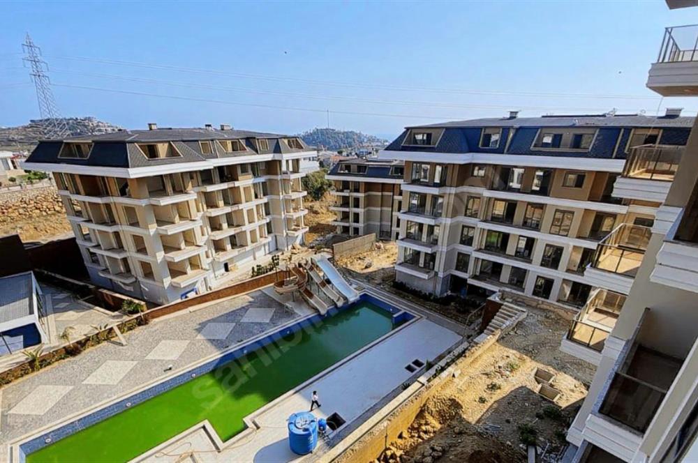 ALANYA KONAKLI'DA FIRSAT 3.KAT ÖN 1+1 FULL DENİZ HAVUZ MANZARALI