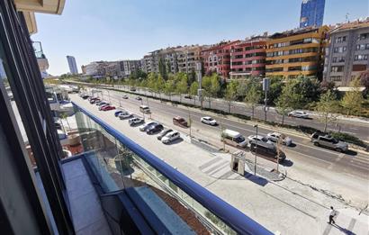 BAŞKENT EMLAK KONUTLARINDA CAM BLOK KATTA 2+1