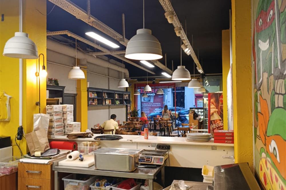 KURTULUŞ ANA CADDE ÜZERİNDE DEVİRLİ 200 m2 RESTORAN