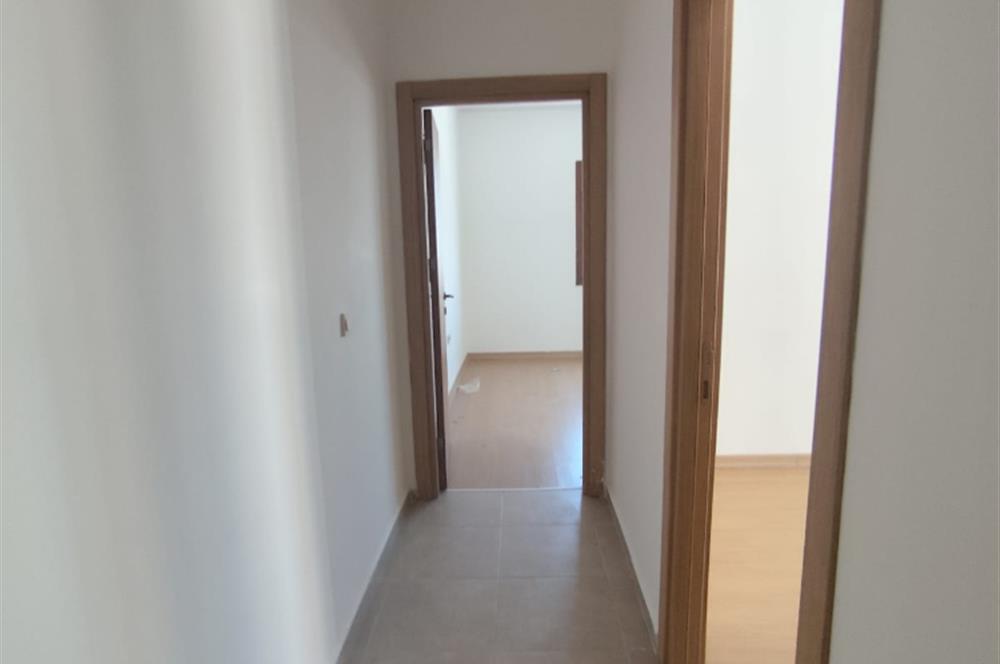 ALTIAĞAÇ TOKİ'DE UZUN BLOKLARDA KATTA BOŞ 3+1 MANZARALI DAİRE