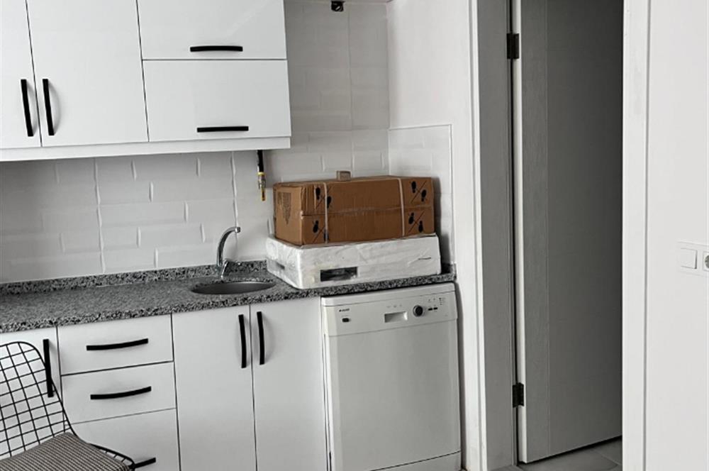 BAHÇELİEVLER'DE SIFIR EŞYALI SATILIK 1+1 DAİRE
