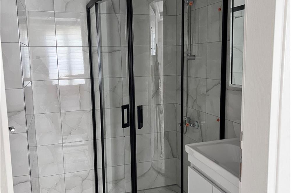 BAHÇELİEVLER'DE SIFIR EŞYALI SATILIK 1+1 DAİRE