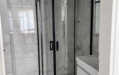 BAHÇELİEVLER'DE SIFIR EŞYALI SATILIK 1+1 DAİRE