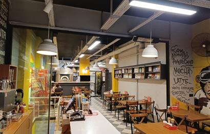 KURTULUŞ ANA CADDE ÜZERİNDE DEVİRLİ 200 m2 RESTORAN