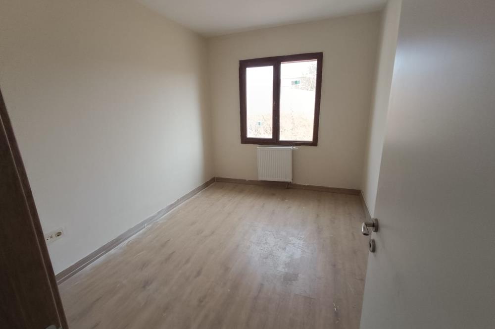 ALTIAĞAÇ TOKİ'DE UZUN BLOKLARDA KATTA BOŞ 3+1 MANZARALI DAİRE