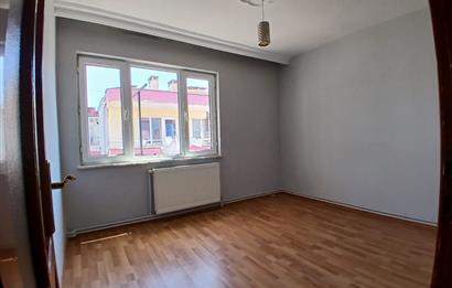 C21 LOCA'DAN BALIKESİR PAŞAALANI MERKEZİNDE KİRALIK 2+1 DAİRE