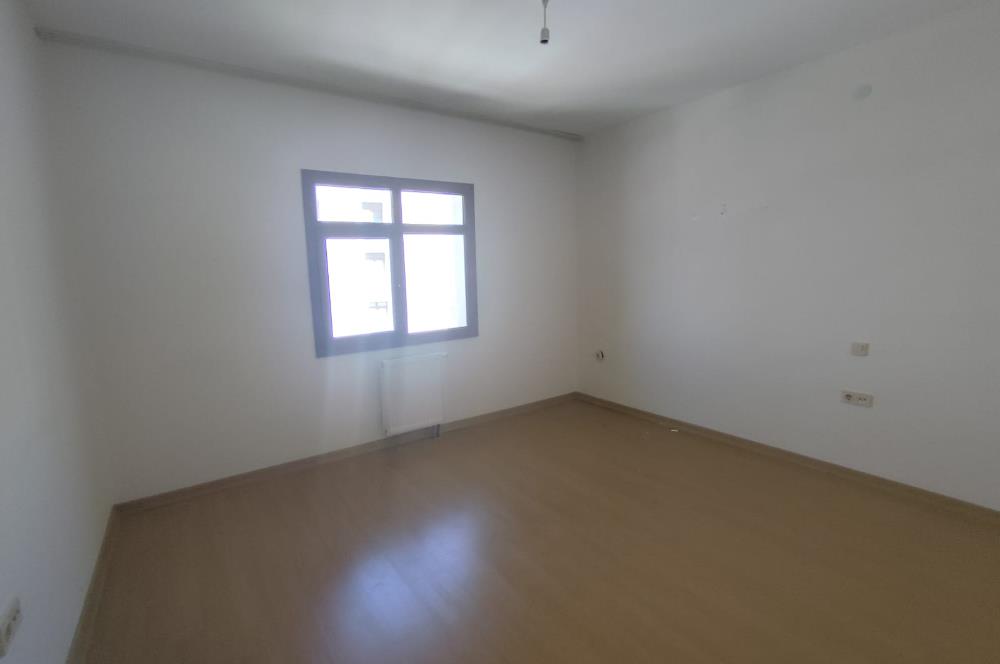 ALTIAĞAÇ TOKİ'DE UZUN BLOKLARDA KATTA BOŞ 3+1 MANZARALI DAİRE