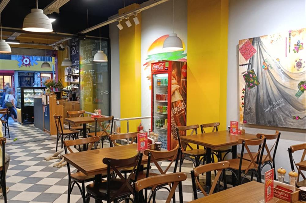 KURTULUŞ ANA CADDE ÜZERİNDE DEVİRLİ 200 m2 RESTORAN