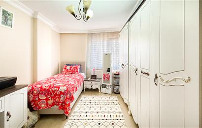 C21 BAL'dan EBEVYN BANYOLU ASANSORLÜ GENİŞ SATILIK 2+1 DAİRE