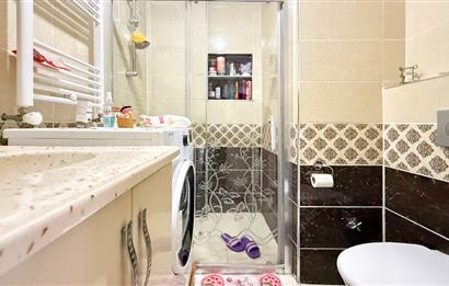 C21 BAL'dan EBEVYN BANYOLU ASANSORLÜ GENİŞ SATILIK 2+1 DAİRE