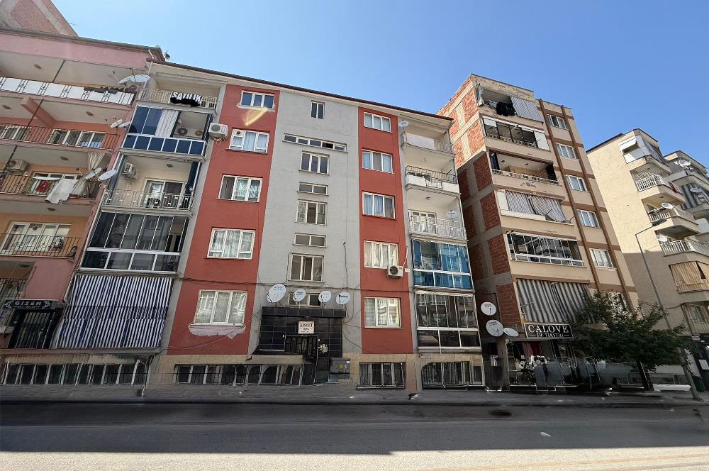 CENTURY 21 NET'TEN EMEK CAD APART FİYATINA 3+1 SATILIK DAİRE