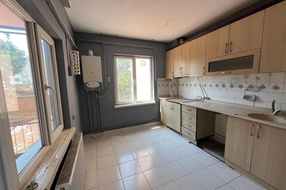 C21 BAL'dan Ege Mah. Köylü Garajı Yakınında Kiralık 2+1 Daire