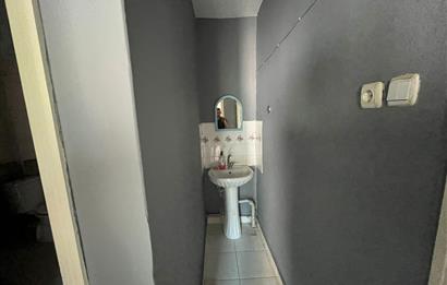 C21 BAL'dan Ege Mah. Köylü Garajı Yakınında Kiralık 2+1 Daire
