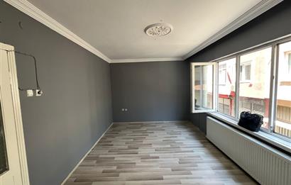 C21 BAL'dan Ege Mah. Köylü Garajı Yakınında Kiralık 2+1 Daire