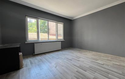 C21 BAL'dan Ege Mah. Köylü Garajı Yakınında Kiralık 2+1 Daire