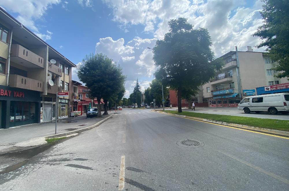C21 İZ MEHMET ÇAKAR'DAN CADDE ÜZERİ KİRALIK İŞ YERİ