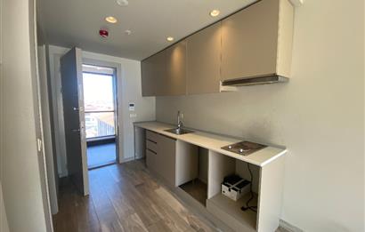 C21 İZ MEHMET ÇAKAR'DAN CADDE 54 DE KİRALIK OFİS..