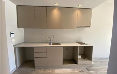 C21 İZ MEHMET ÇAKAR'DAN CADDE 54 DE KİRALIK OFİS..