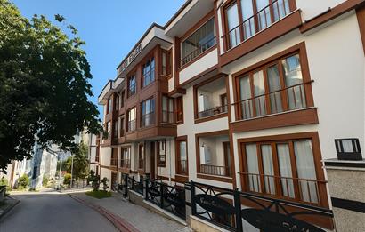 Çekmeköy Merkez Mahallesin'de Safranbolu Evlerinde 2+1 Satılık