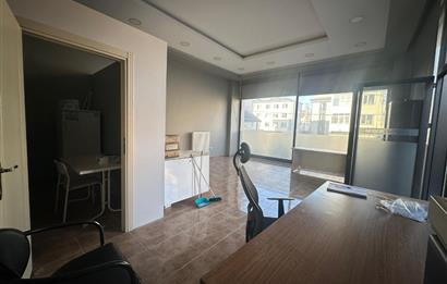 Ümraniye Dudullu OSB'de 55M² Satılık Köşebaşı Ofis