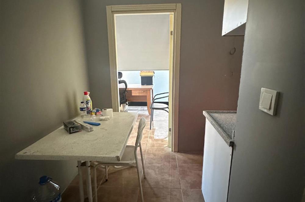 Ümraniye Dudullu OSB'de 55M² Satılık Köşebaşı Ofis